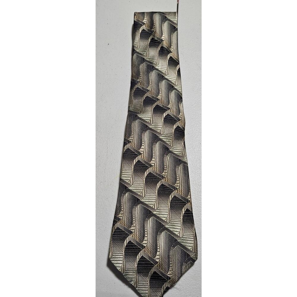 Crazy Horse A Claiborne Company Gold, Tan And Black Geometric Design Necktie